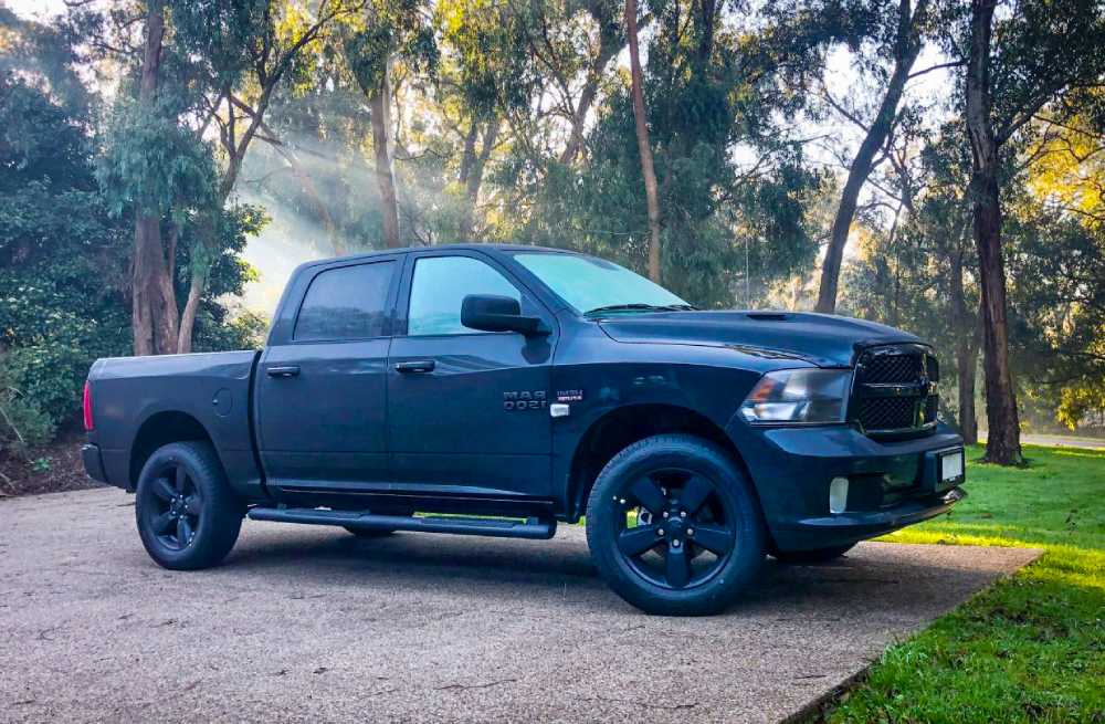 ram 1500 oil type